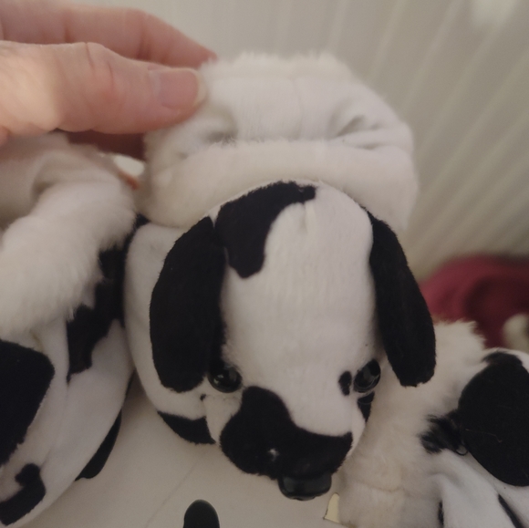Adorable Baby Dalmatian Slipper, Hat & Mitten Set - Picture 4 of 8